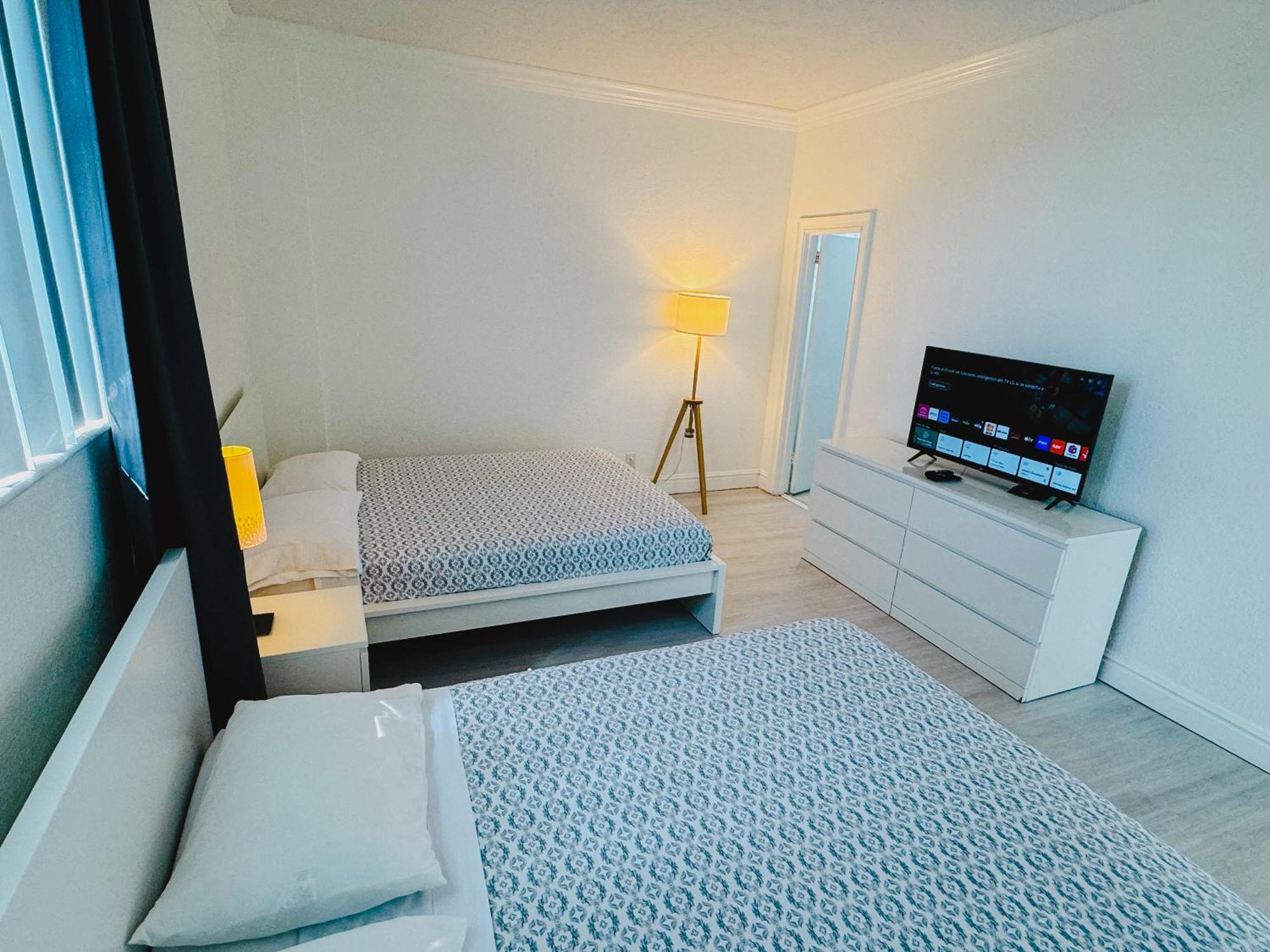 Miami Hollywood Great Two Bedroom Apartment With Channel View 006-22Bvic מראה חיצוני תמונה